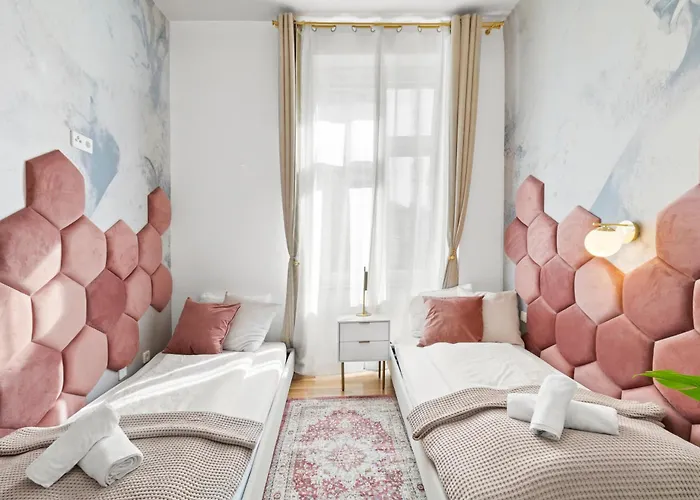 מלון Elegant Near Prater & Center *